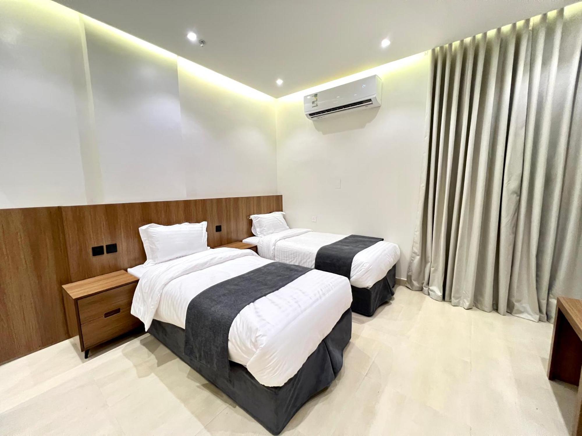 اجنحة كرم مخدومة جديدة New Karam Apartment *
